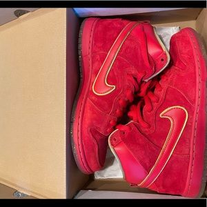 Nike Dunk High SB Chinese New Year (CNY)
